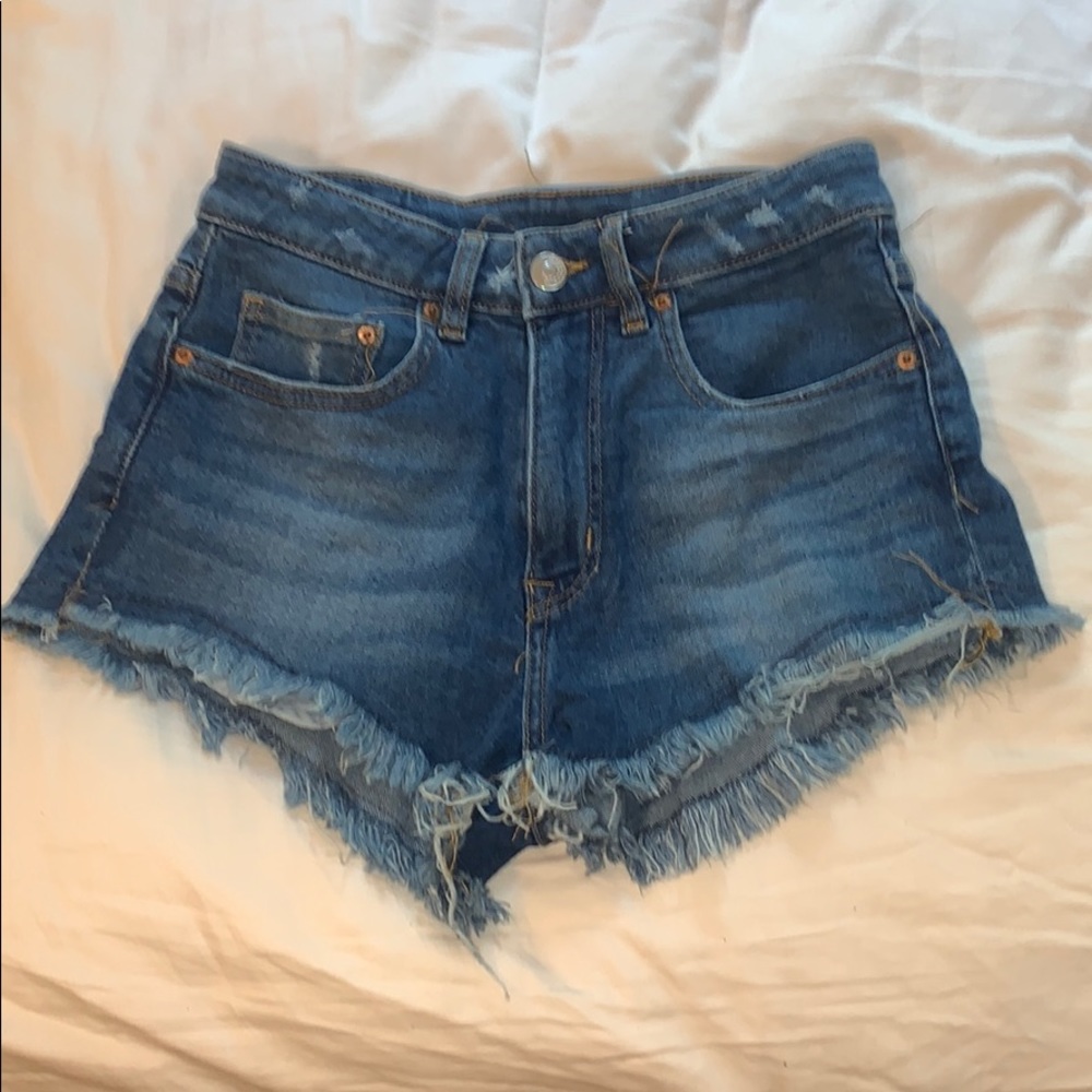 H&M Jean shorts. Never been worn before